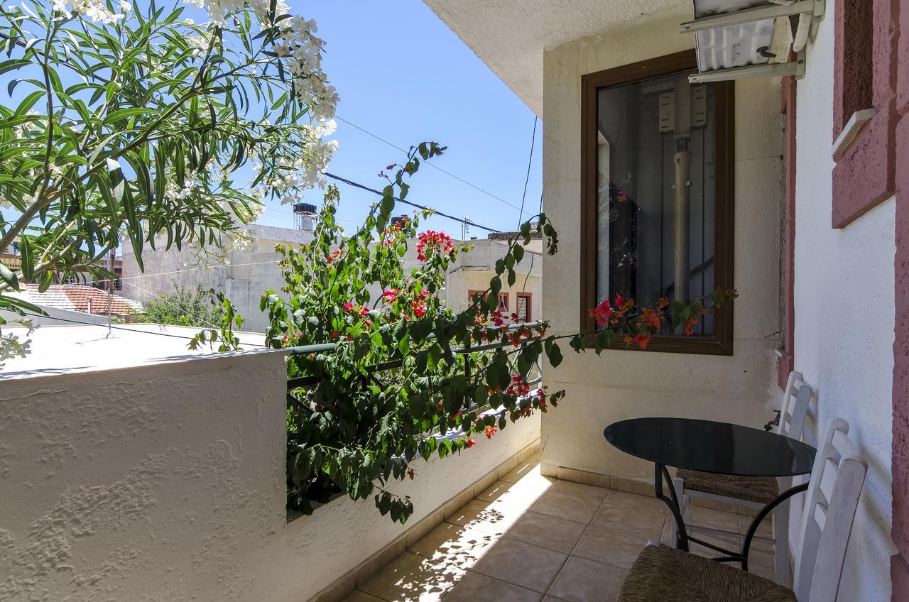 Keramos Hotel Zaros Bagian luar foto