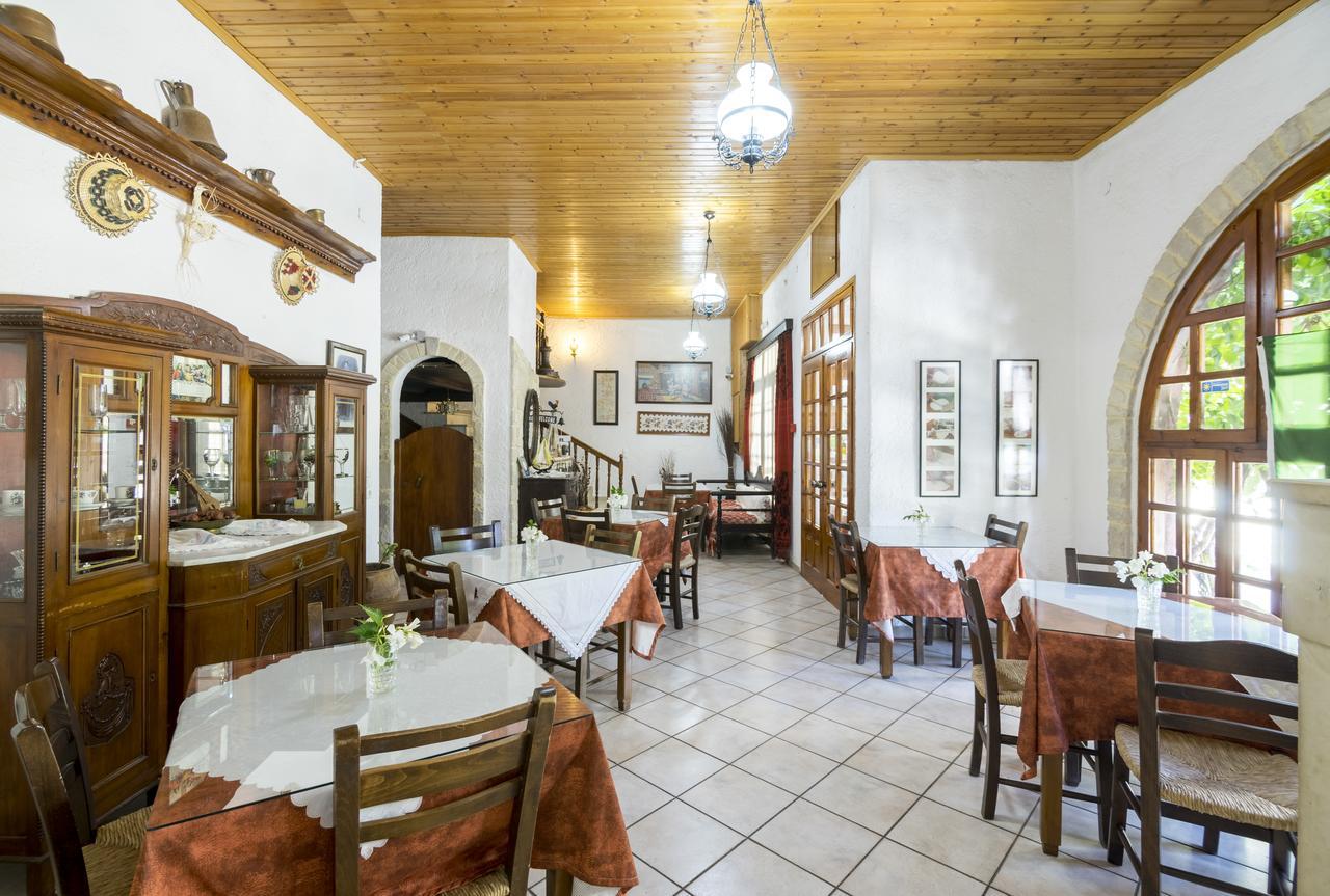 Keramos Hotel Zaros Bagian luar foto